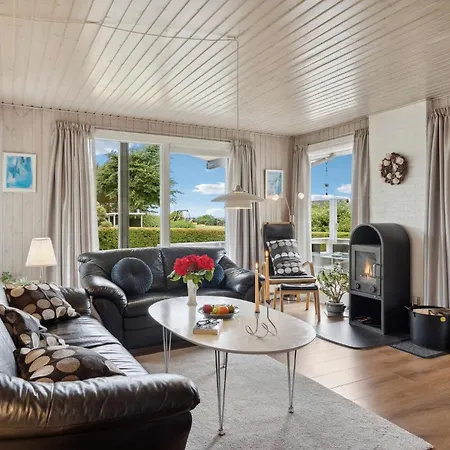 Holiday home Stunning In Assens With Kitchen