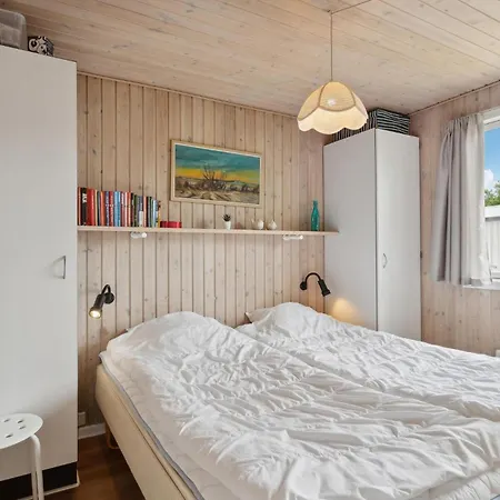 3 Bedroom Lovely Home In Assens Assens