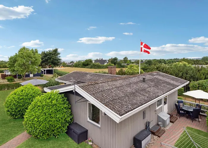 With A Fireplace 03 * Assens