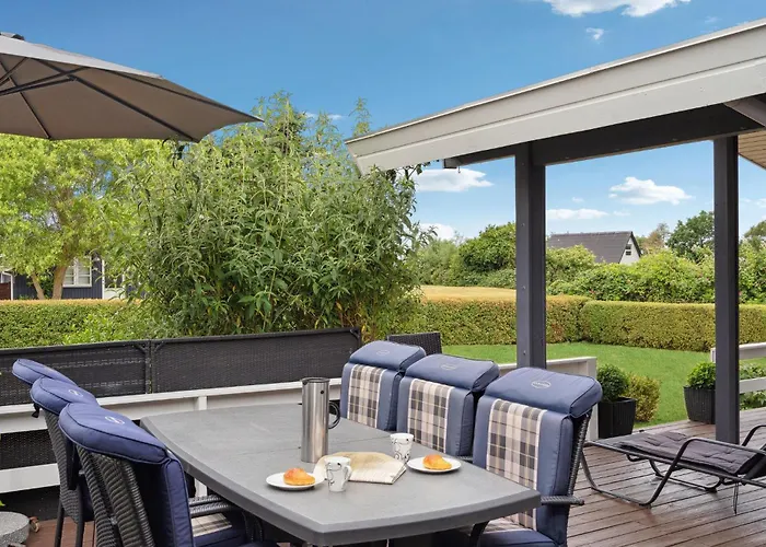 With A Fireplace 03 *