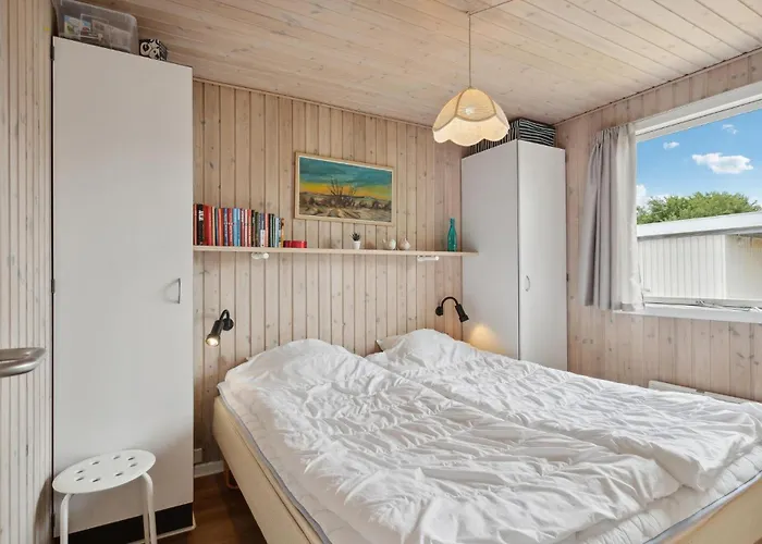 With A Fireplace 03 Assens